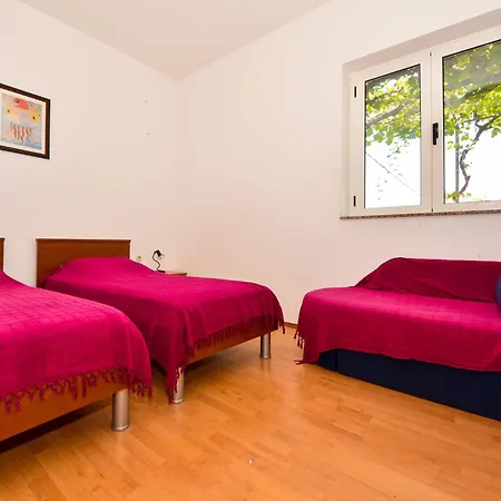 Ines By Interhome