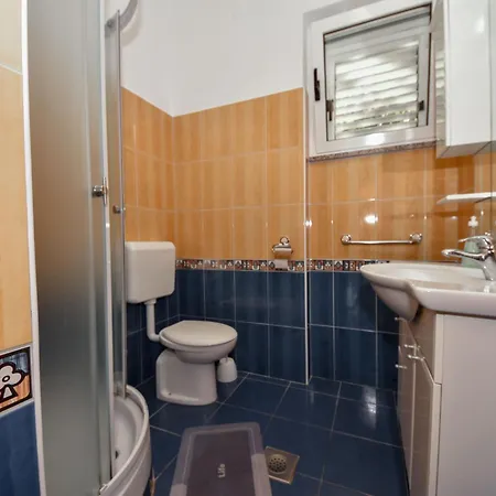 Ines By Interhome Vikendica