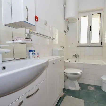 Prázdninový dům Ines By Interhome Kali