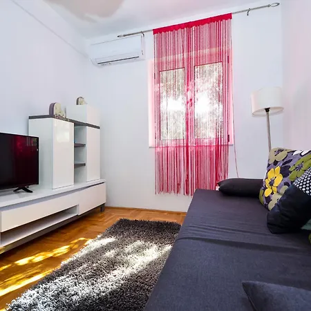 Prázdninový dům Ines By Interhome Kali